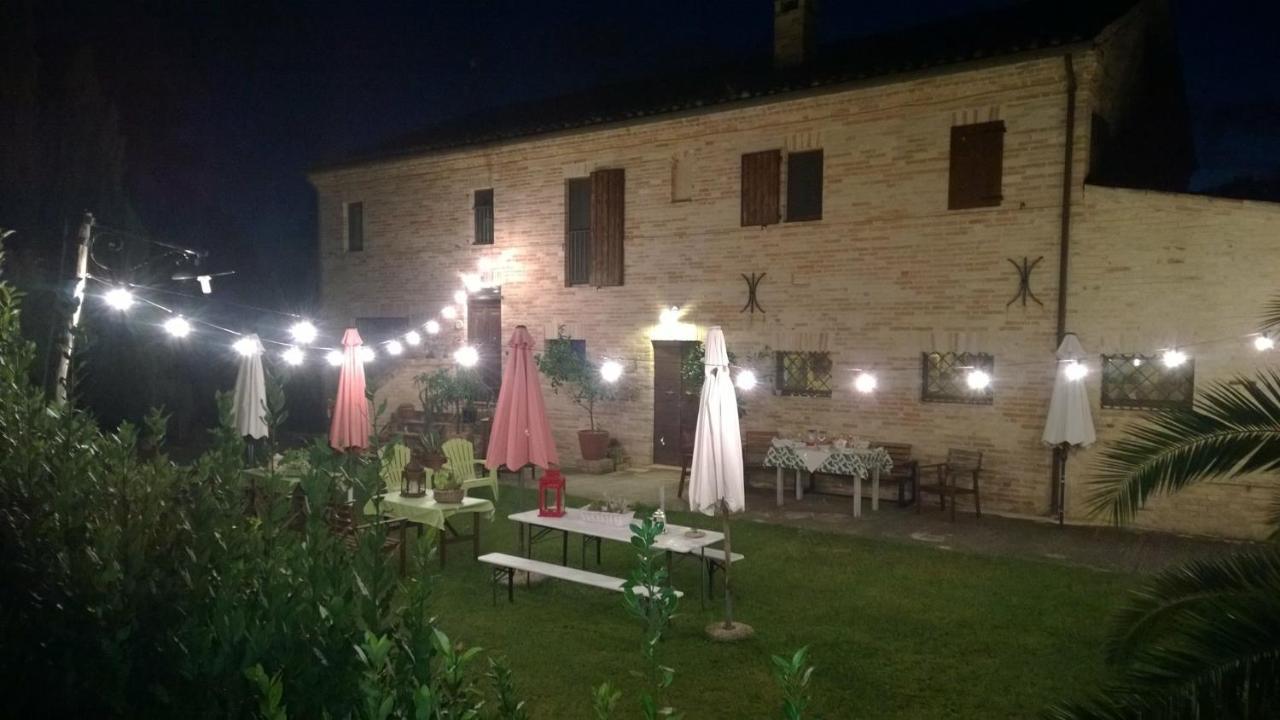 Affitta Camere Il Pettirosso Fermo Dış mekan fotoğraf