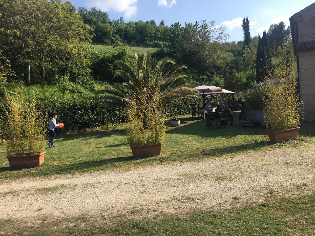 Affitta Camere Il Pettirosso Fermo Dış mekan fotoğraf